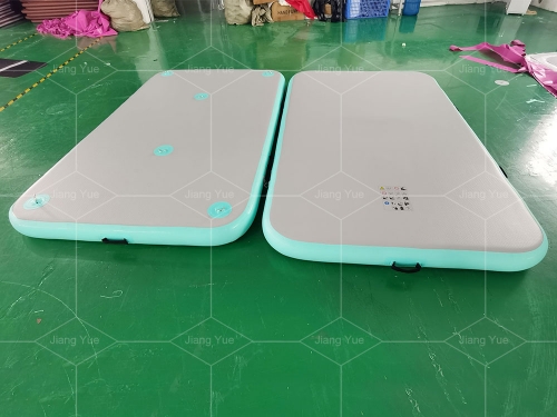 OEM ODM Inflatable Floating Docks Inflatable Water Dock for Water Sports Equipment